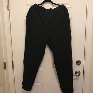 Lululemon Men's Cross Cut Joggers